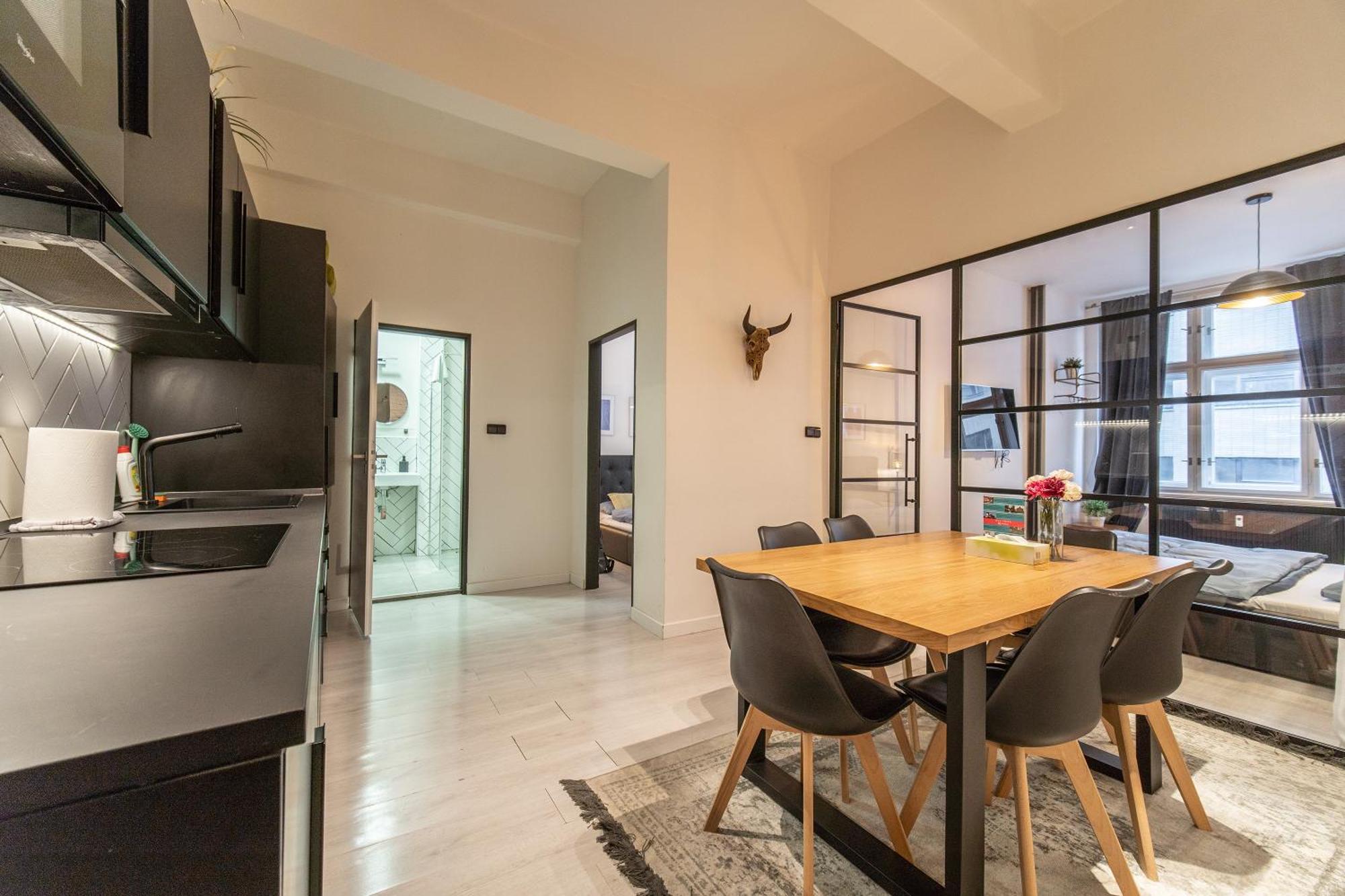 Sunny Central Apartment On Wenceslas Square By Easybnb Praga Zewnętrze zdjęcie