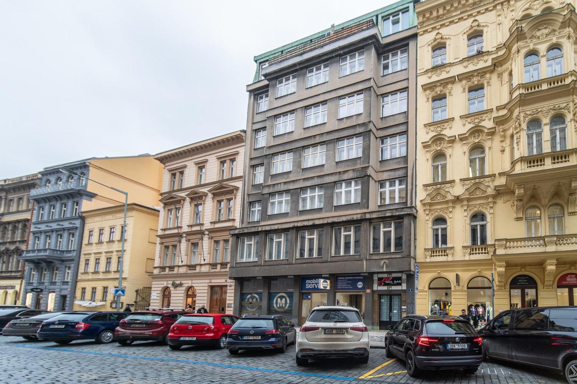 Sunny Central Apartment On Wenceslas Square By Easybnb Praga Zewnętrze zdjęcie