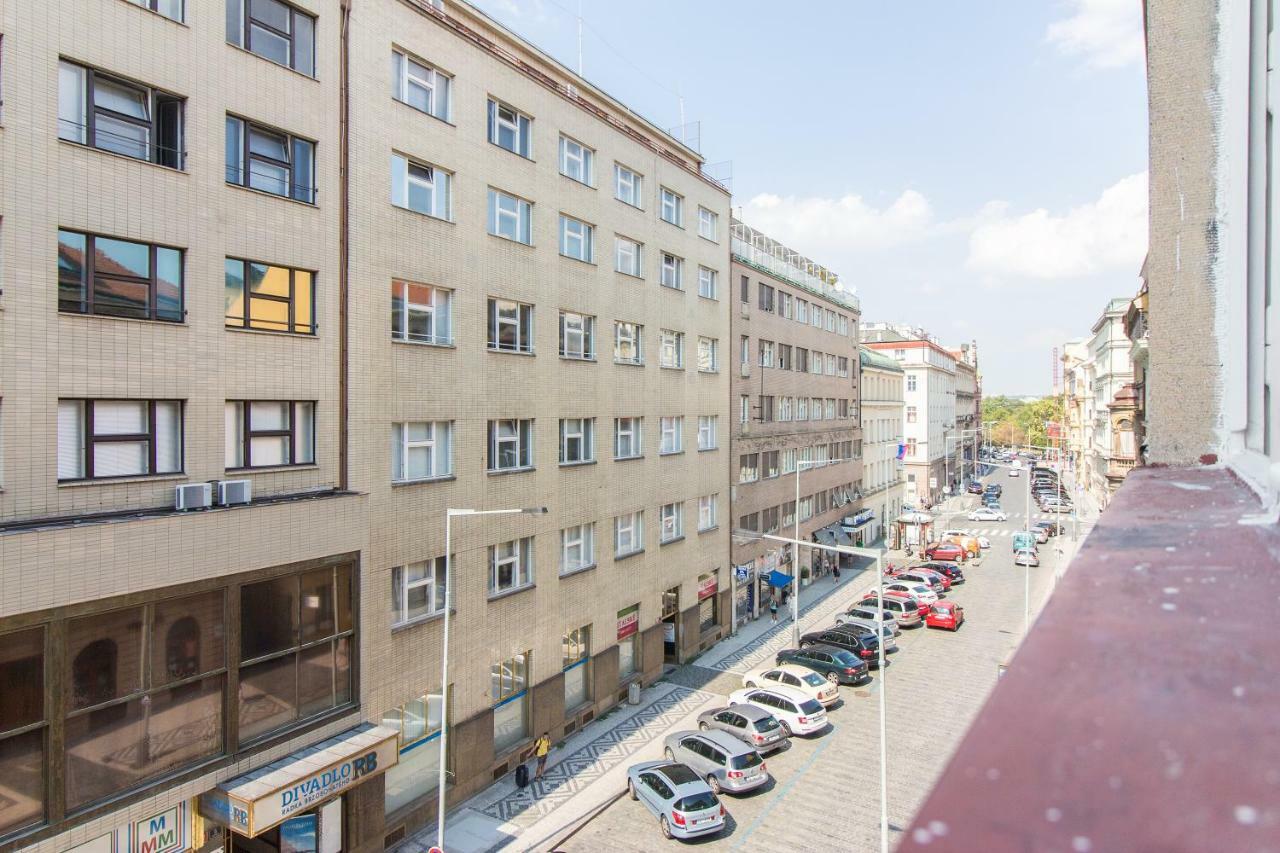 Sunny Central Apartment On Wenceslas Square By Easybnb Praga Zewnętrze zdjęcie